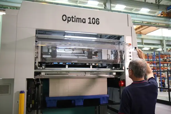 Blanking Station & Delivery