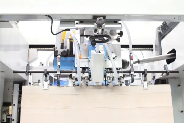 Feeder and Transport of Sheets