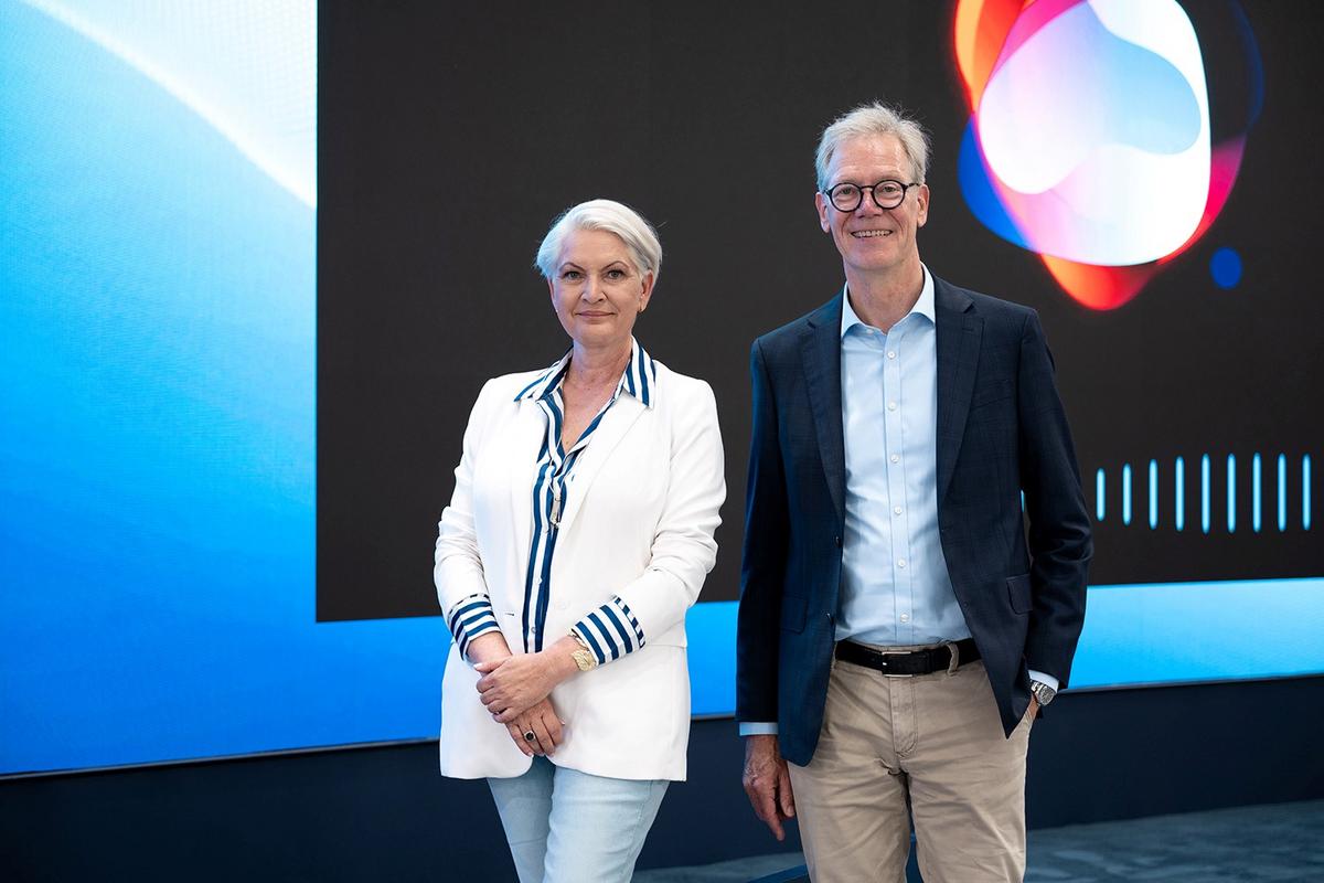Foto 2: Sandra Wagner and Ralf Sammeck