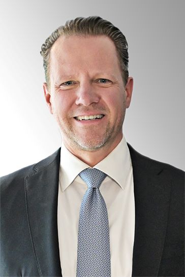 Portrait of Dr Alexander Blum – CFO Koenig & Bauer